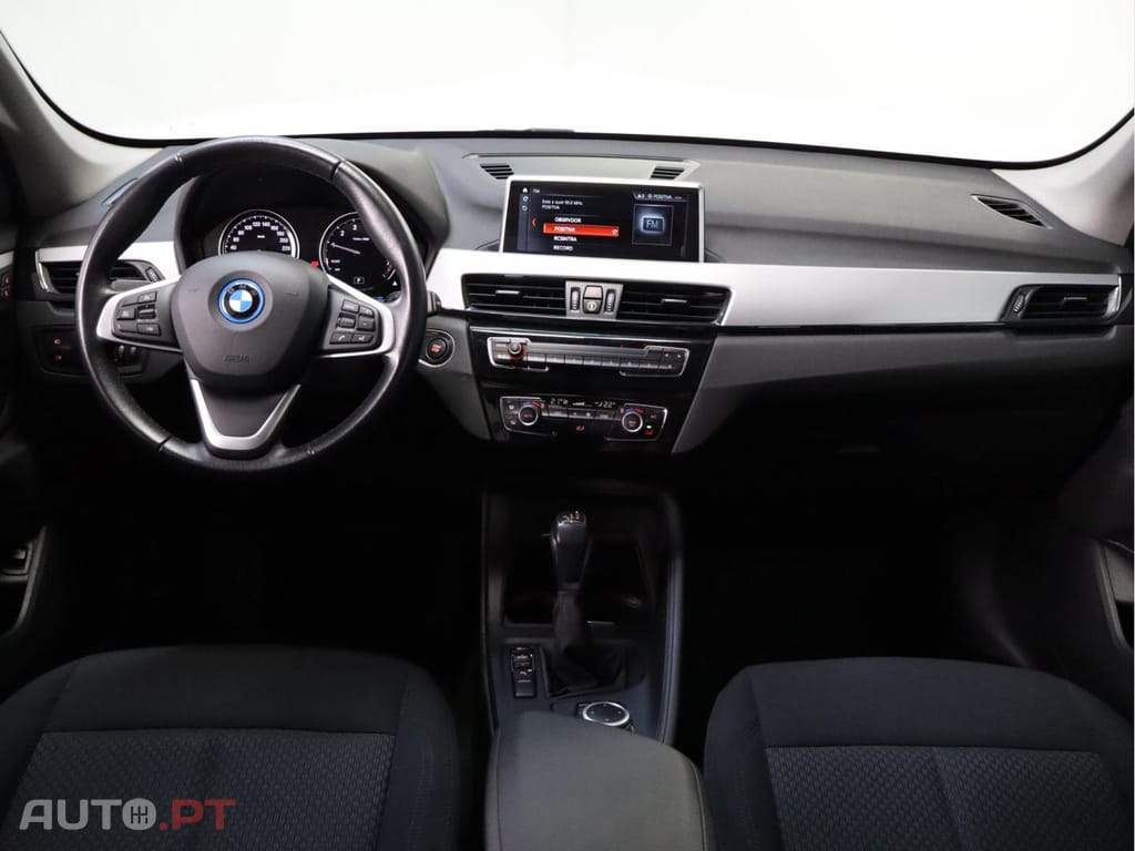 BMW X1 xDrive25e Advantage