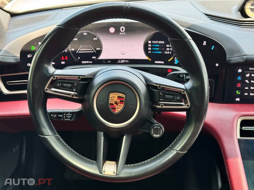 Porsche Taycan Base