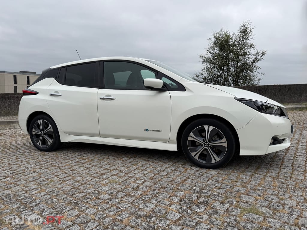 Nissan Leaf N-Connecta 40 kWh
