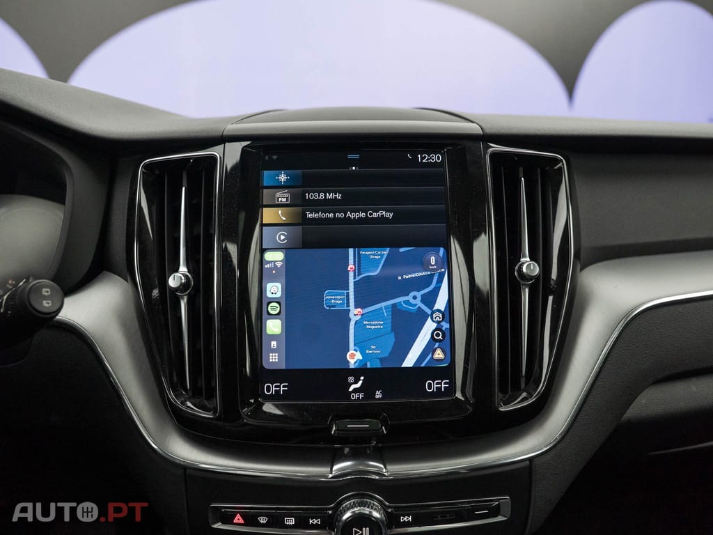 Volvo XC60 2.0 T8 PHEV Momentum Plus AWD