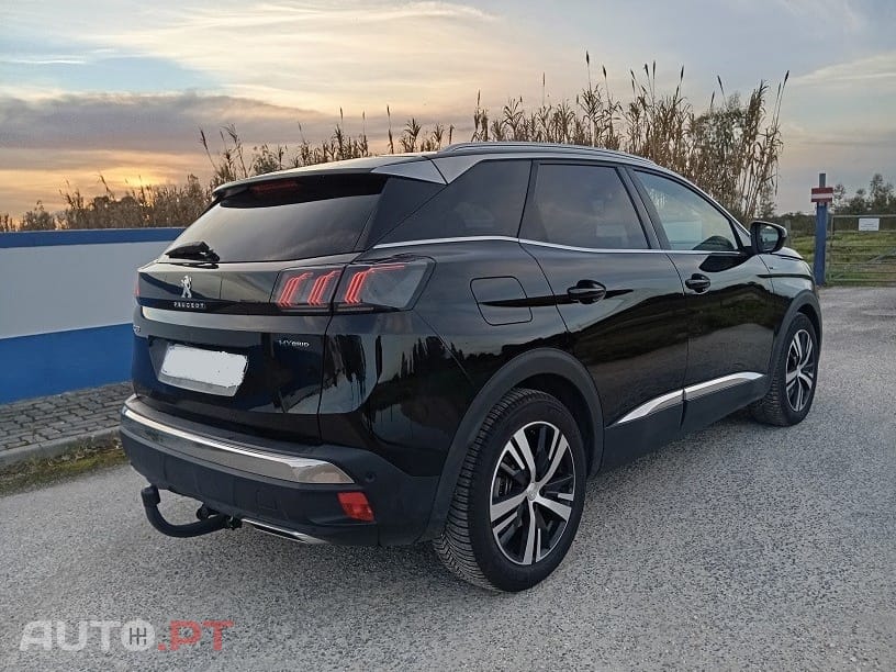 Peugeot 3008 1.6 Hybrid GT e-EAT8