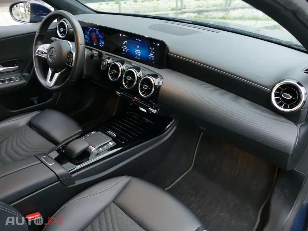 Mercedes-Benz A 250 e Style Plus