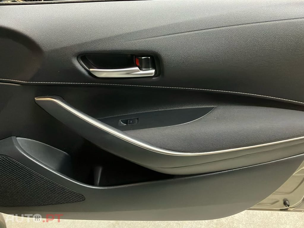 Toyota Corolla Touring Sports 1.8 Hybrid Comfort