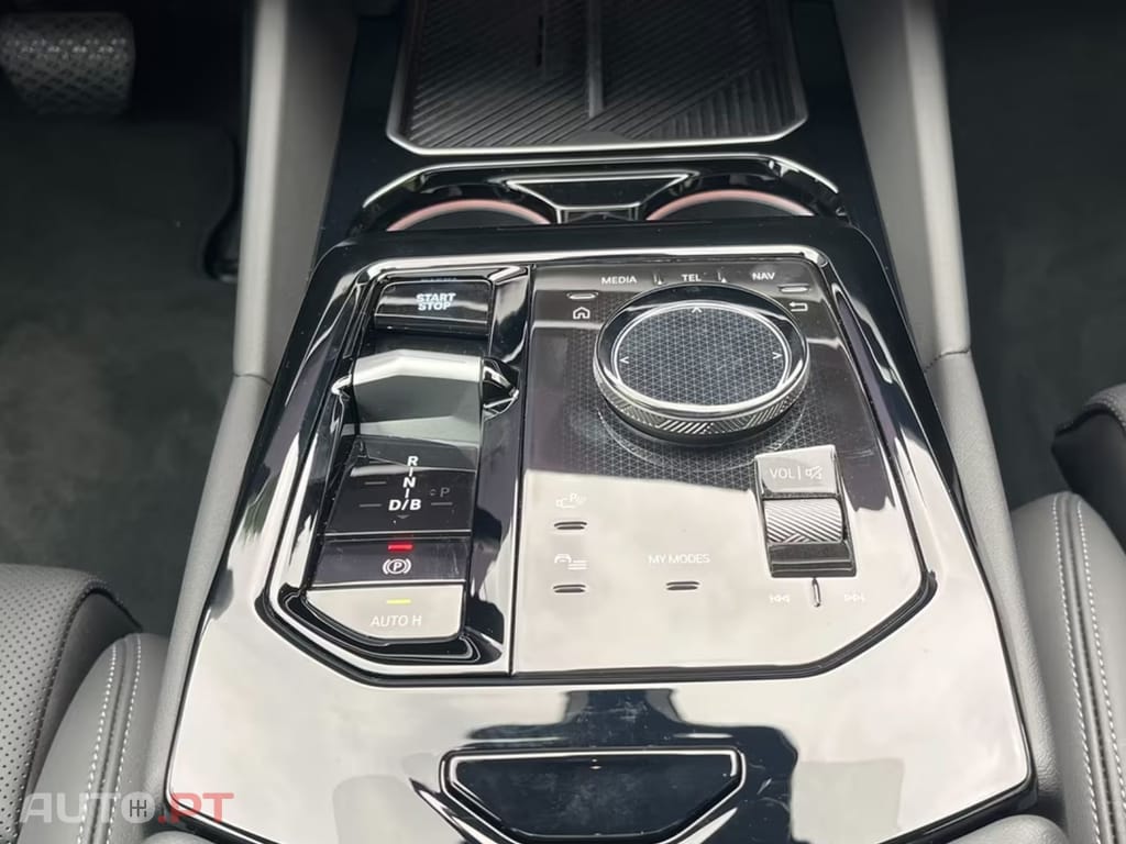 BMW i5 E-DRIVE40 I.V.A DEDUTIVEL  