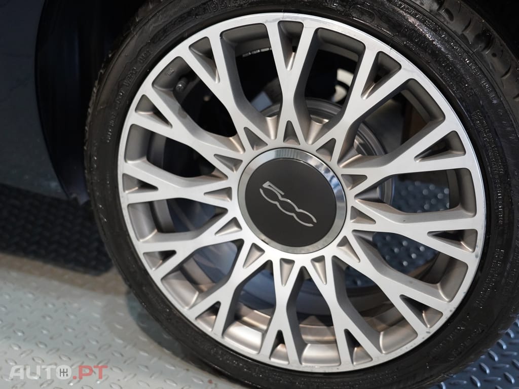 Fiat 500 1.2 Lounge Dualogic