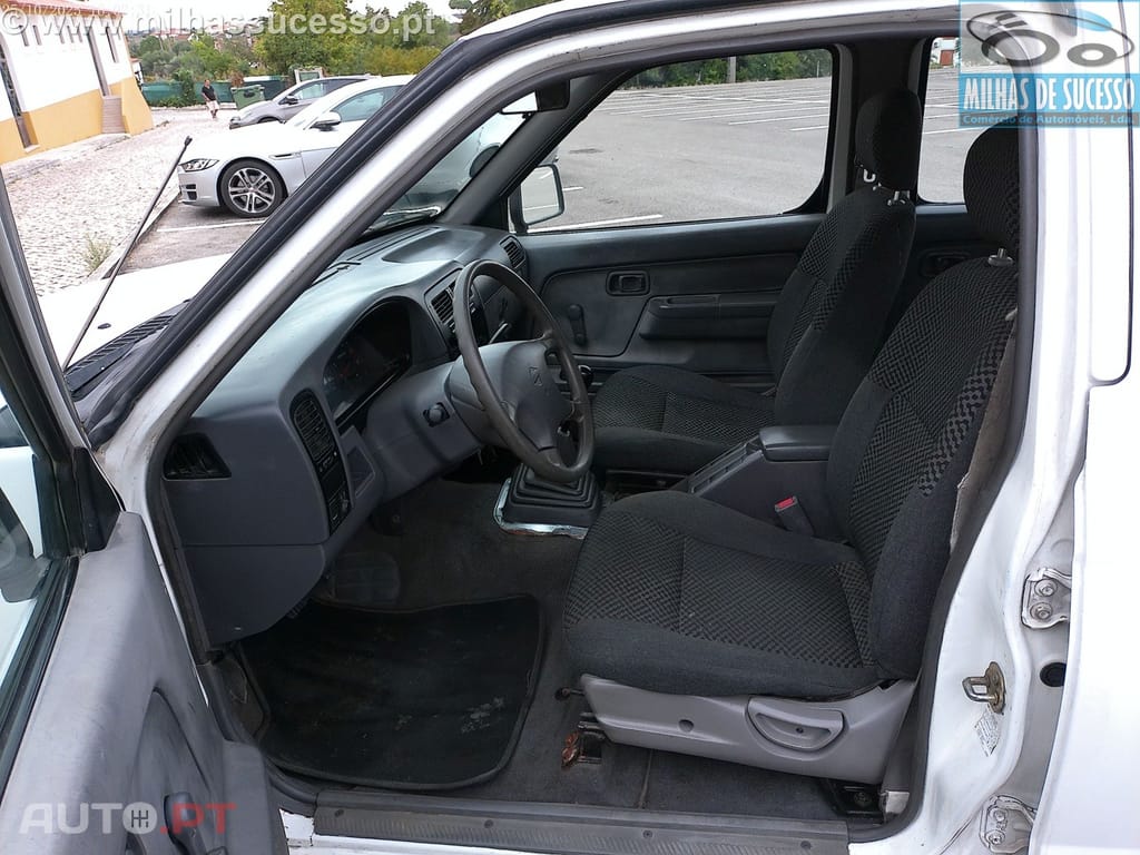 Nissan Navara D22 2.5D 4x2 C/D 5 Lug