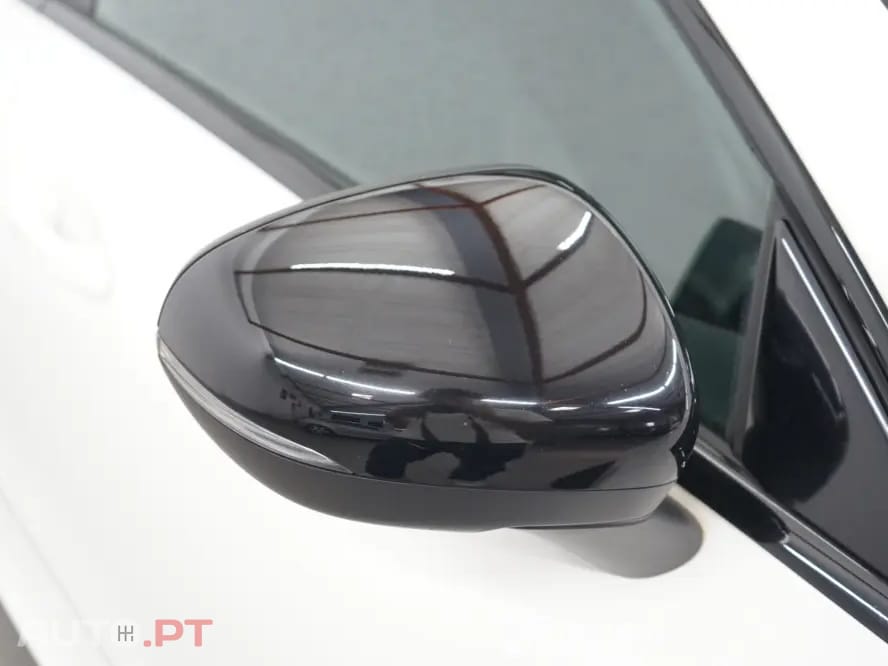 Mercedes-Benz CLA 180 7G-DCT AMG Line