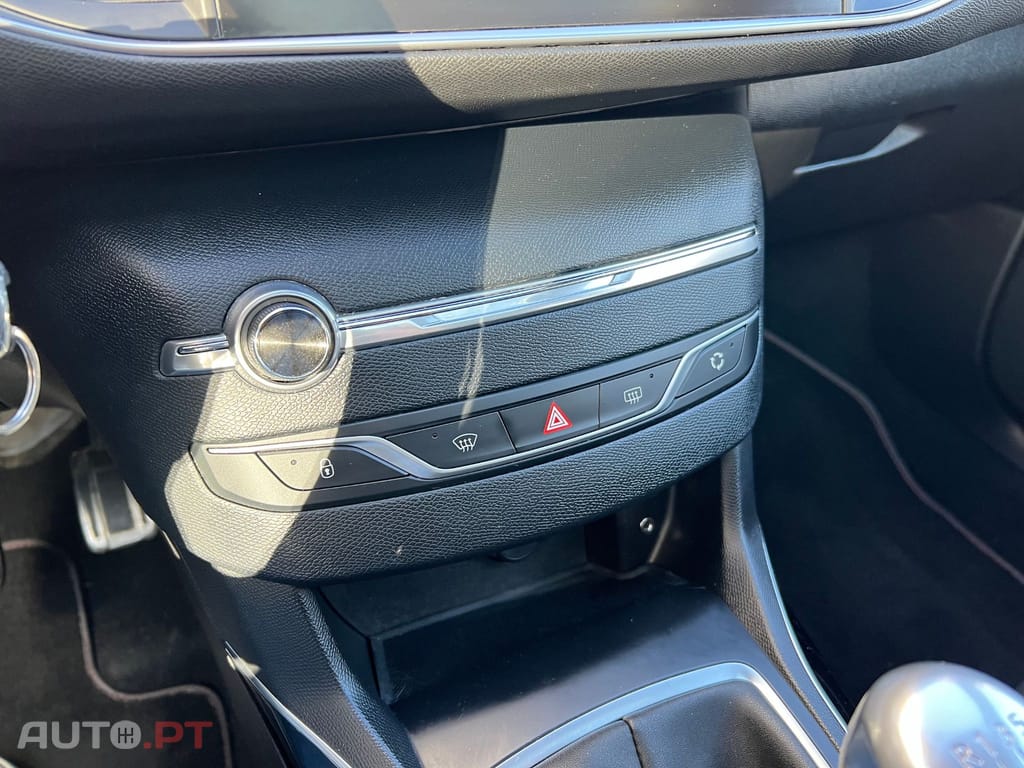 Peugeot 308 1.2 e-THP GT Line