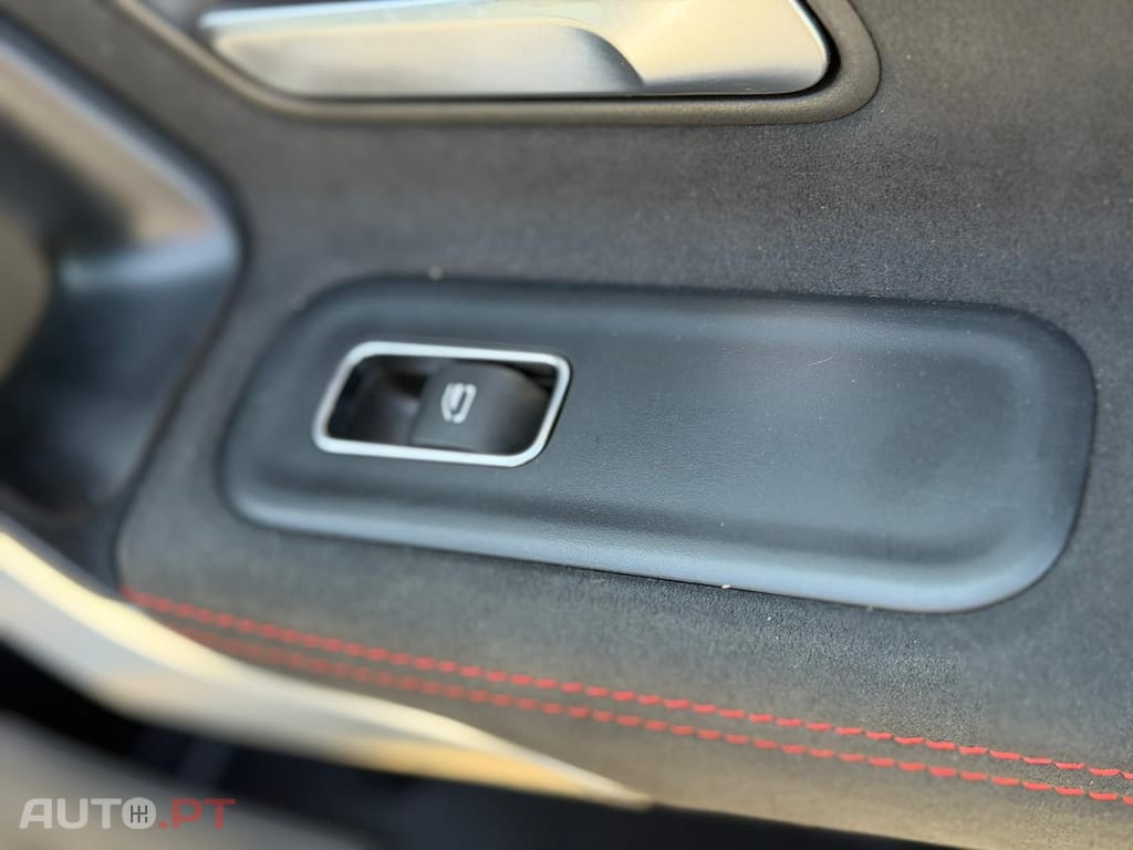 Mercedes-Benz CLA 250 e Shooting Brake AMG Line