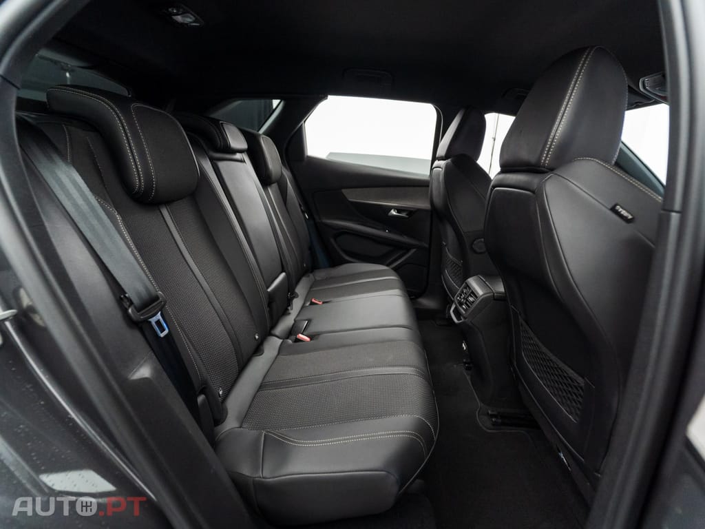 Peugeot 3008 1.5 BlueHDi GT EAT8