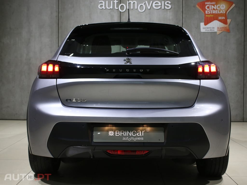 Peugeot E-208 50 kWh Allure Pack