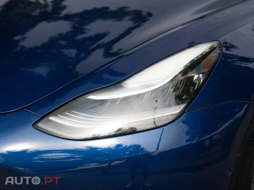 Tesla Model 3 Long-Range Dual Motor AWD