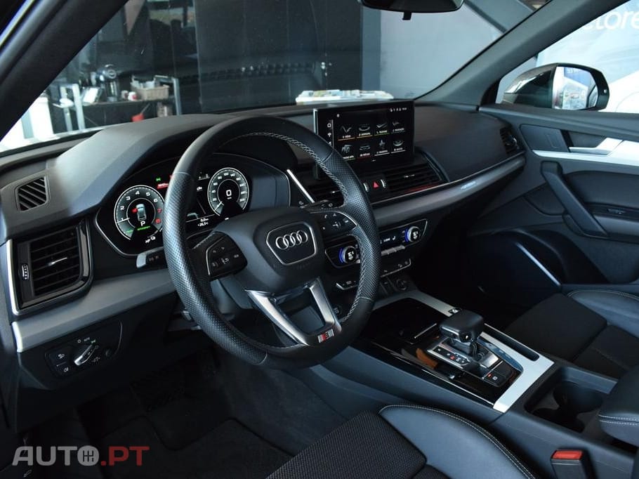 Audi Q5 50 TFSIe quattro Advance S tronic