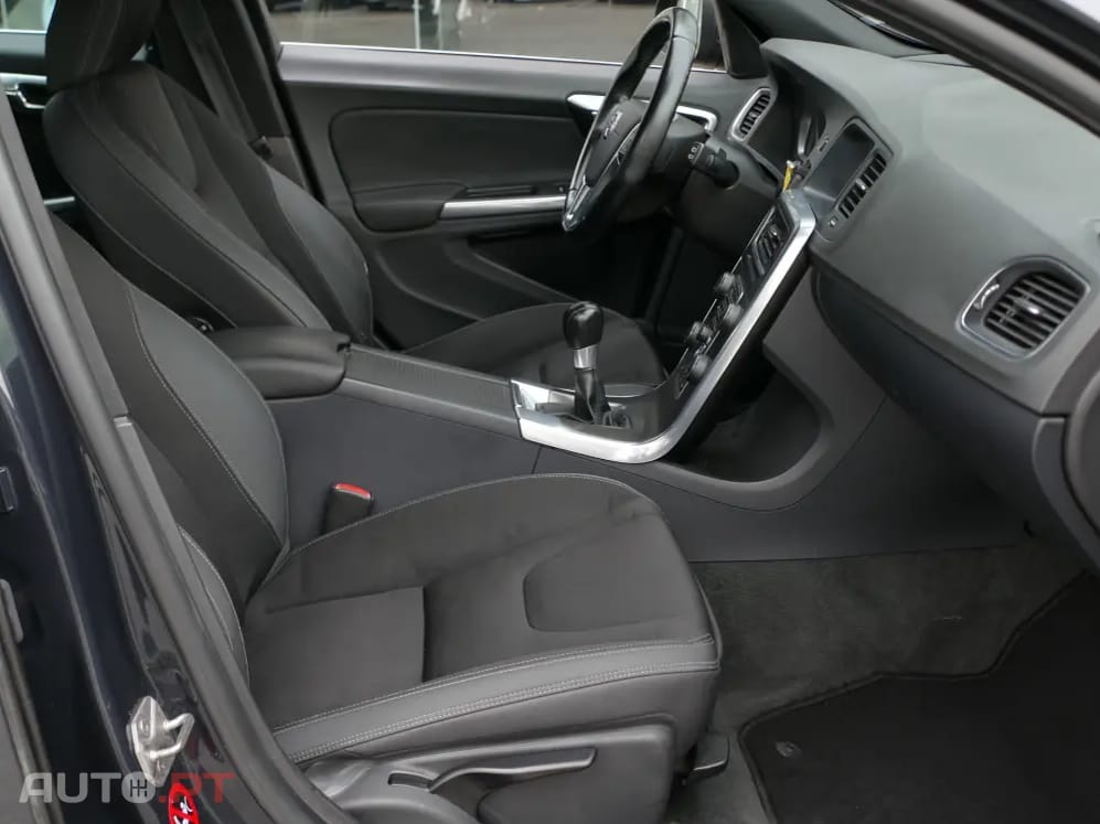 Volvo V60 D3