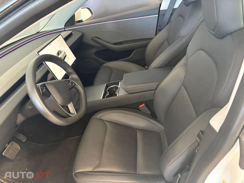 Tesla Model 3 Tração Traseira