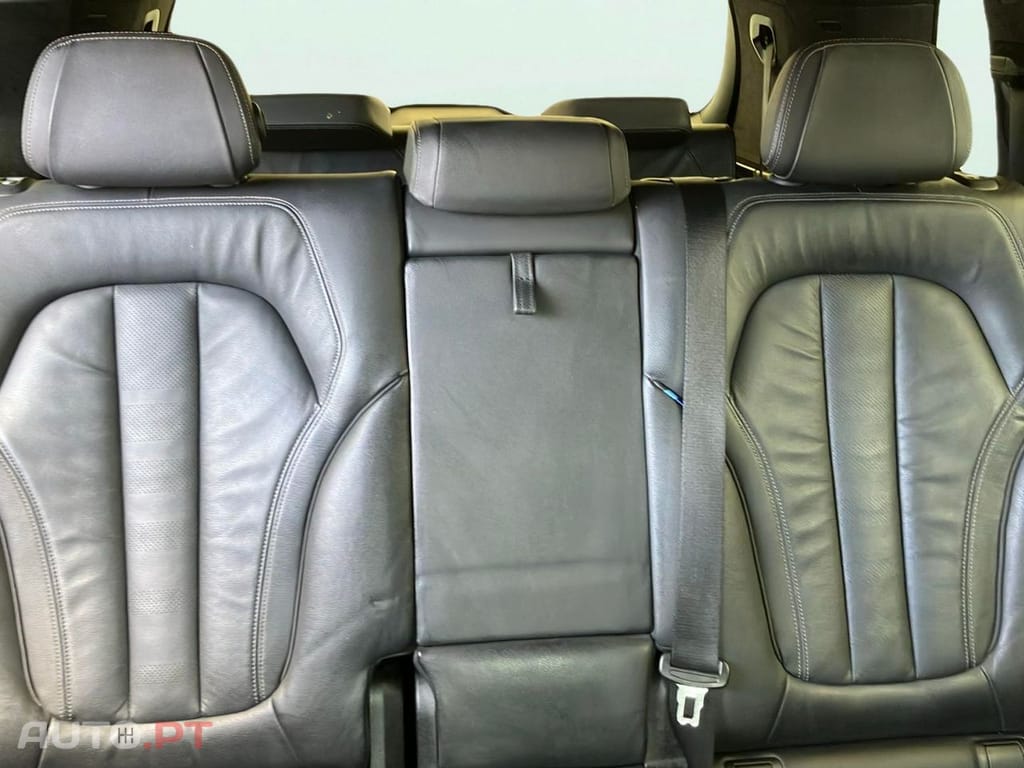 BMW X7 40 d xDrive Pack M