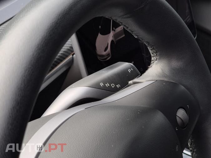 Tesla Model 3 Standard Range Plus RWD