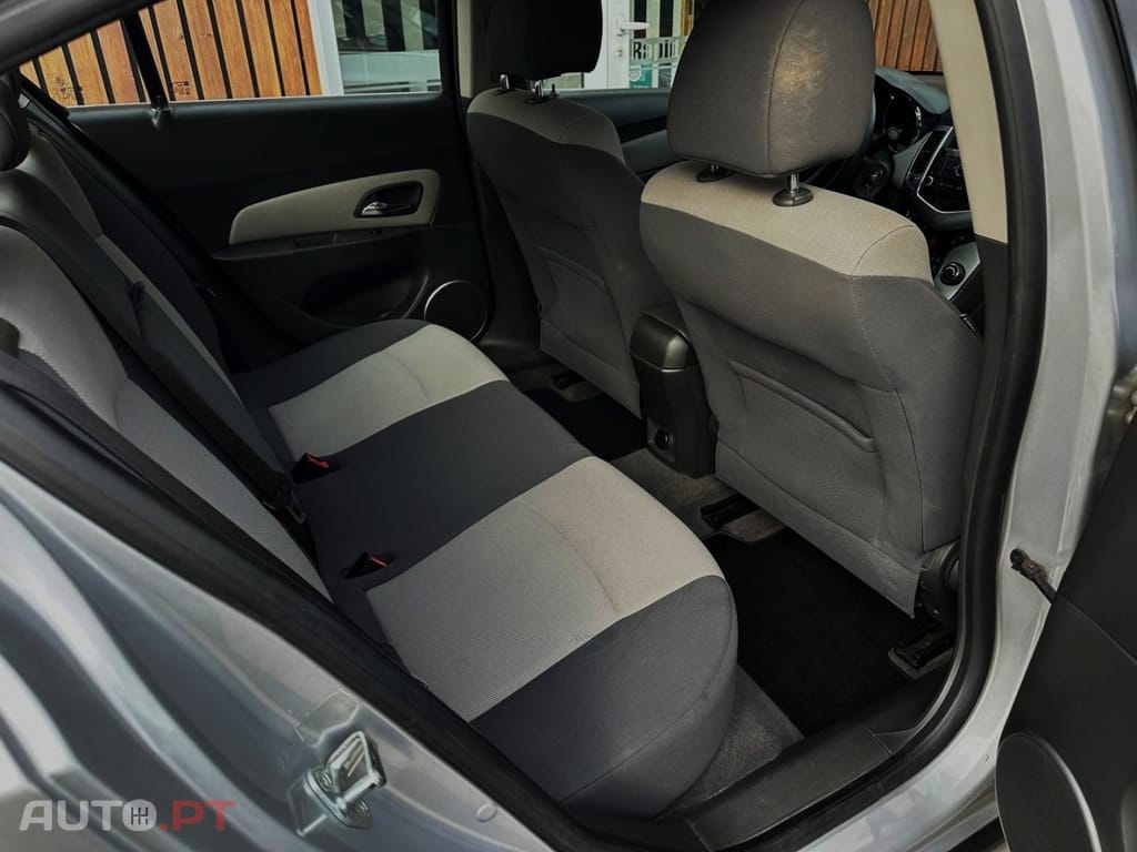 Chevrolet Cruze 2.0 VCDi LT