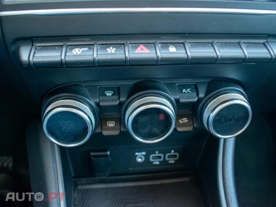 Renault Captur 1.0 TCe Exclusive