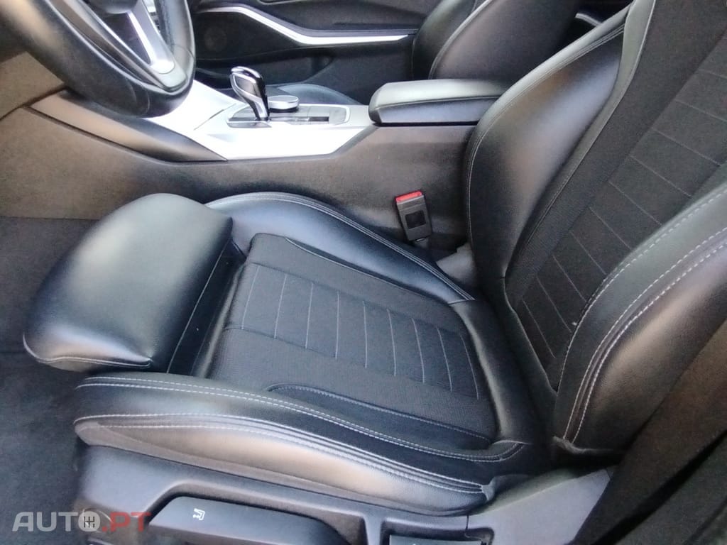BMW 320 d Line Sport Auto