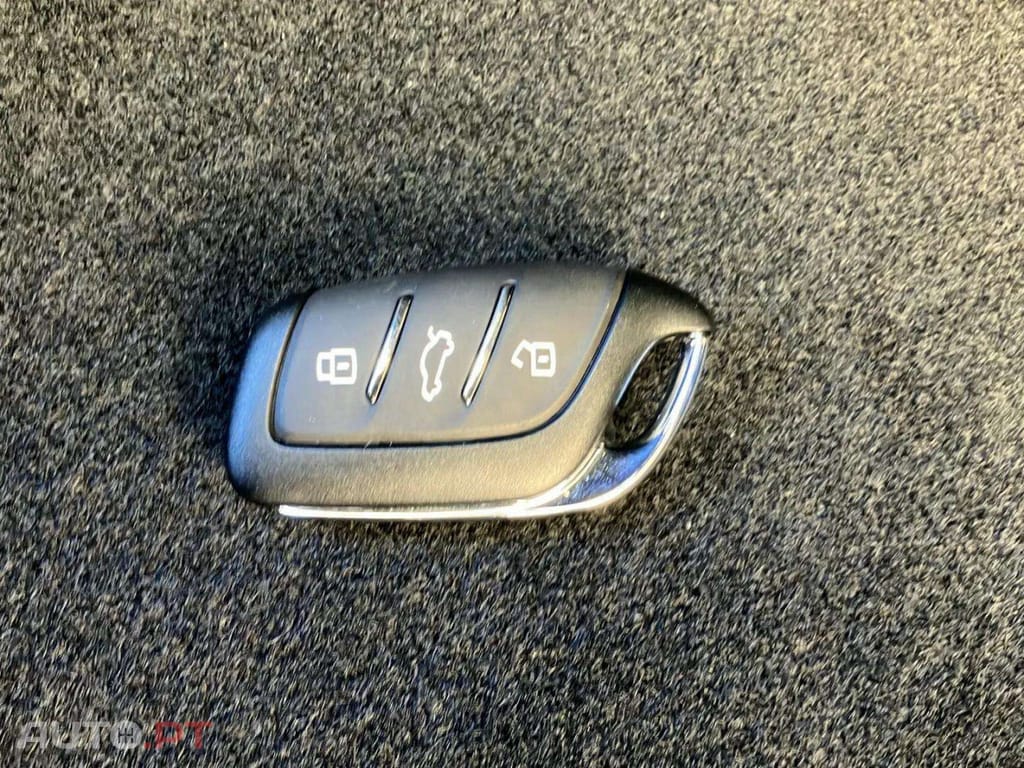 MG MG4 64 kWh Luxury