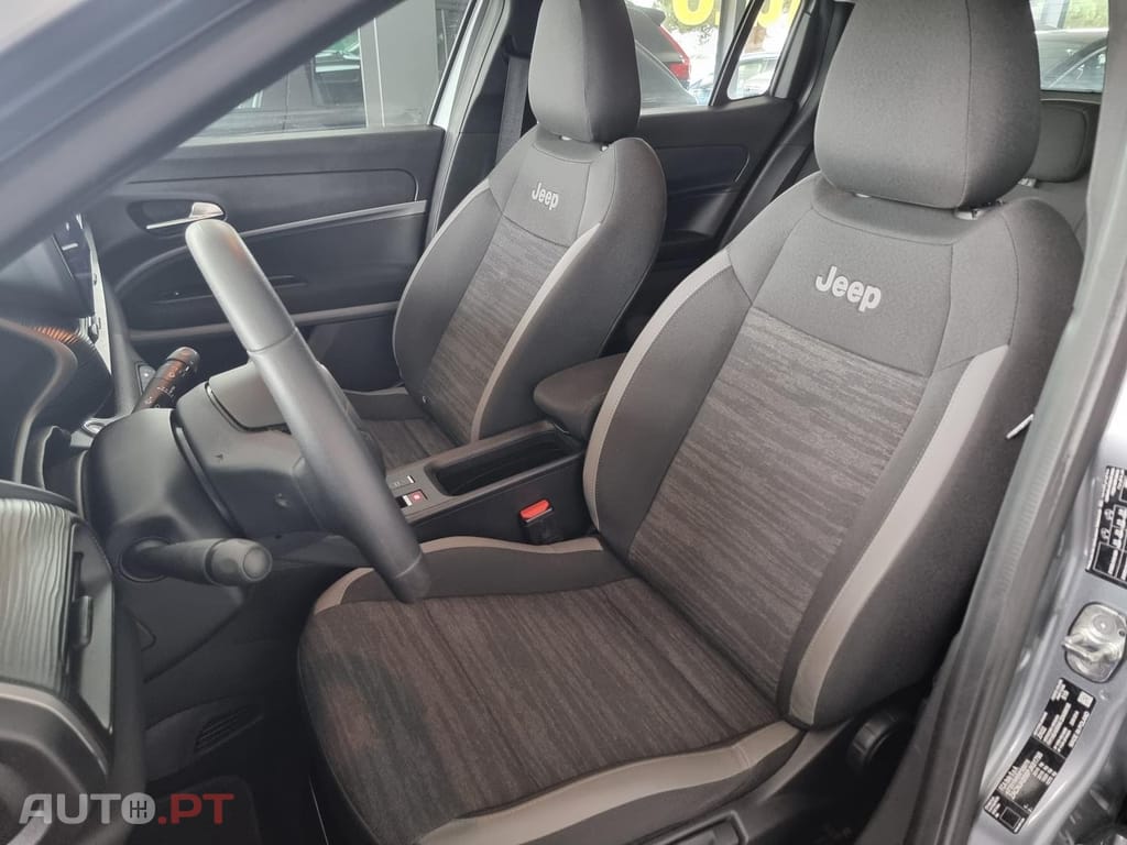 Jeep Avenger 54 kWh Longitude