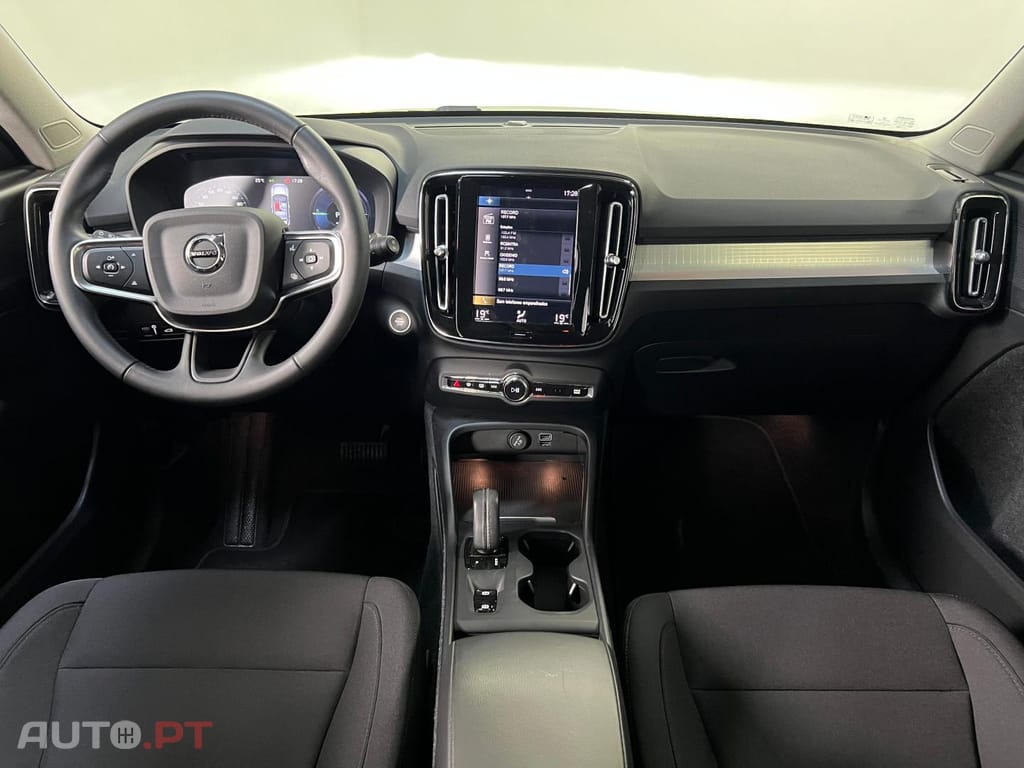 Volvo XC40 1.5 T4 211 PHEV Inscription