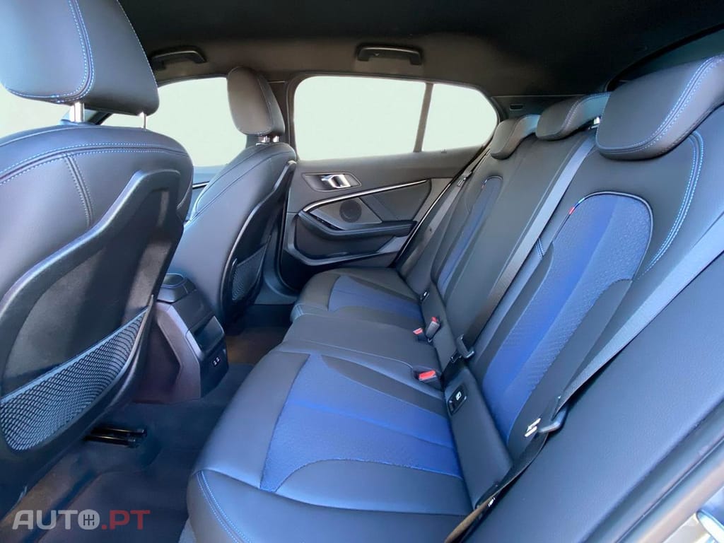 BMW 116 d Pack Desportivo M