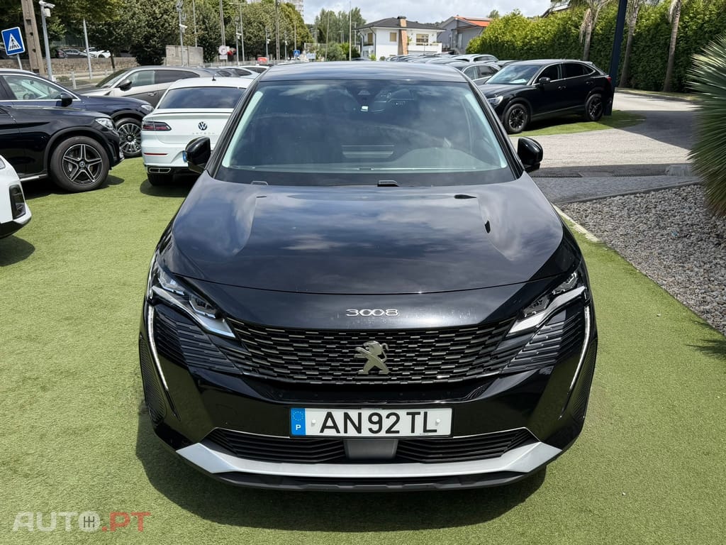 Peugeot 3008 1.6 Hybrid Allure e-EAT8