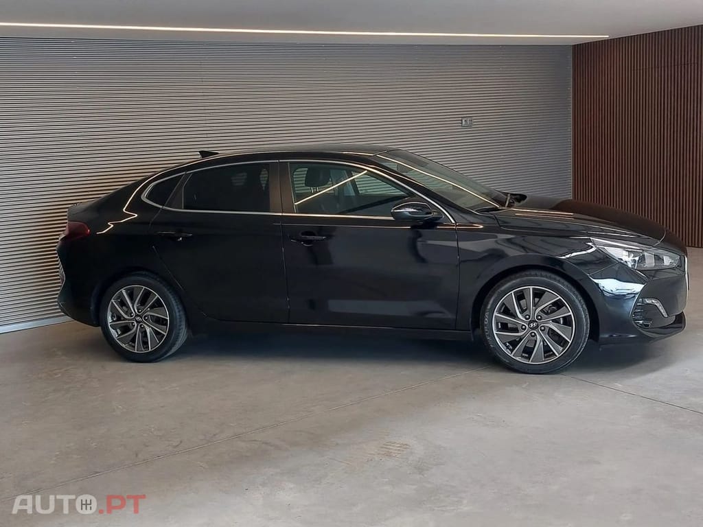 Hyundai i30 1.0 T-GDi Style+Sens.Frt.+CI