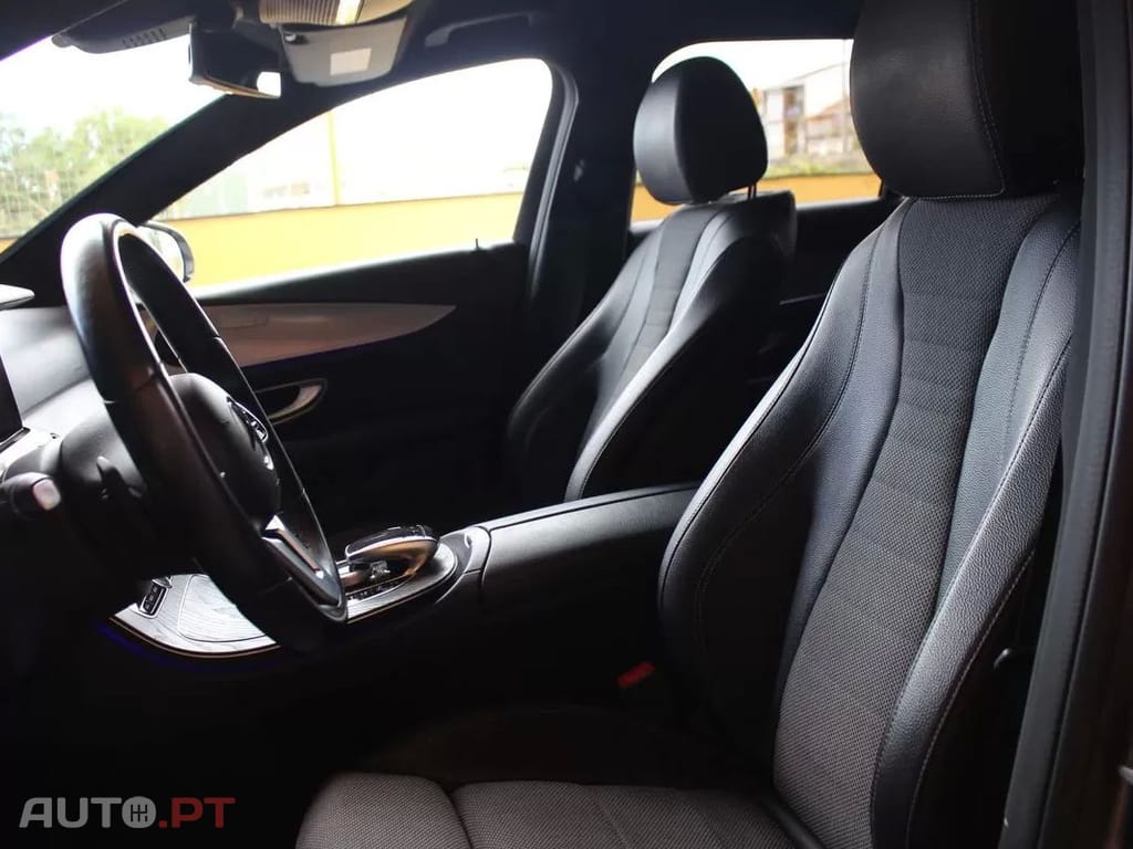 Mercedes-Benz E 300 de AMG Line