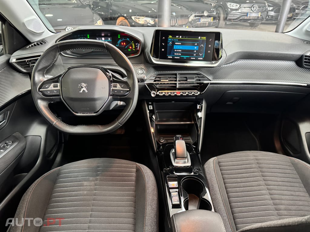 Peugeot E-208 50 kWh Active