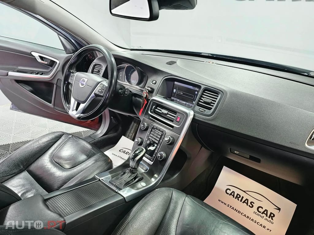 Volvo V60 2.4 D6 Summum AWD Phev