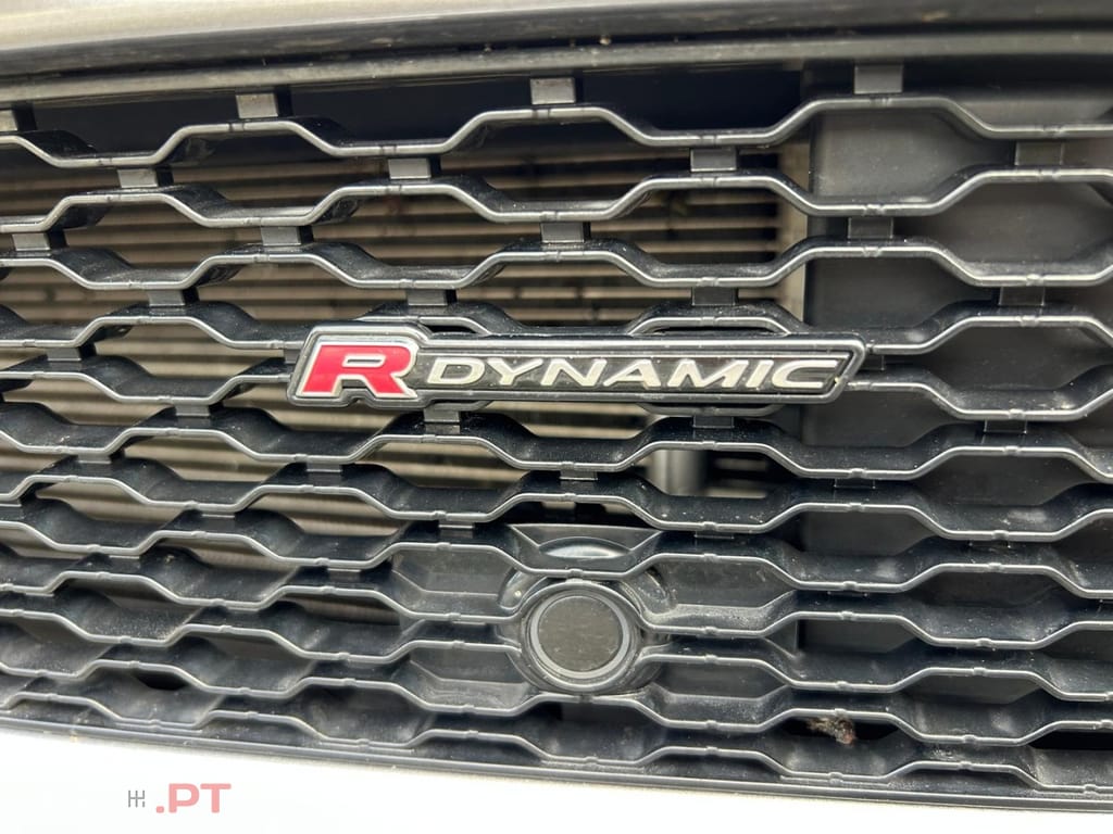 Land Rover Range Rover 1.5 P300e AWD R-Dynamic S Auto