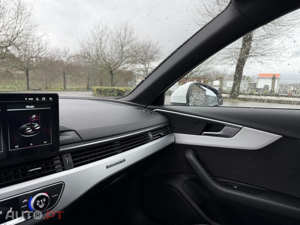 Audi A4 Avant 40 TDI quattro S line S tronic