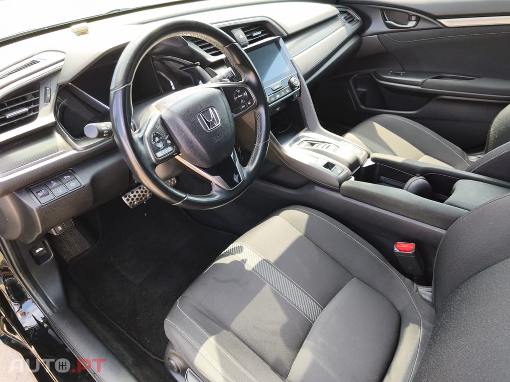 Honda Civic 1.6 i-dtec excutive automatico