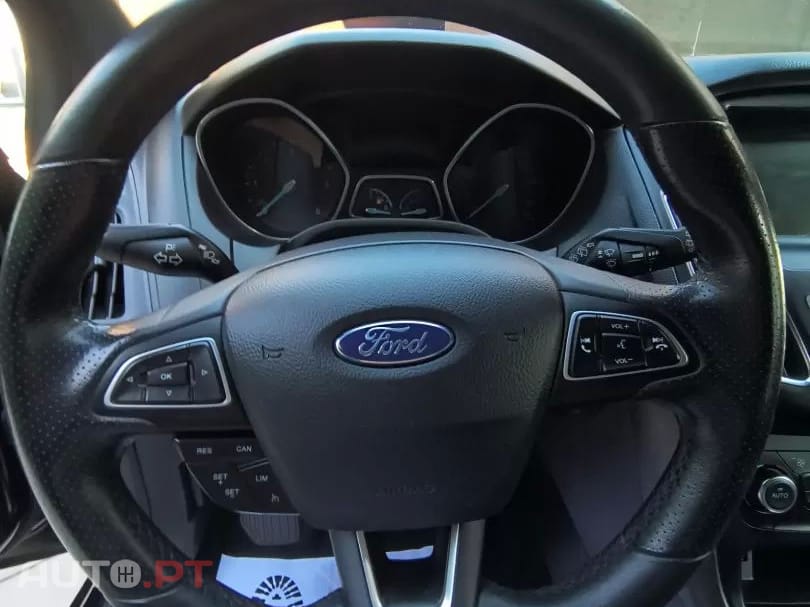 Ford Focus SW 1.5 TDCi ST-Line