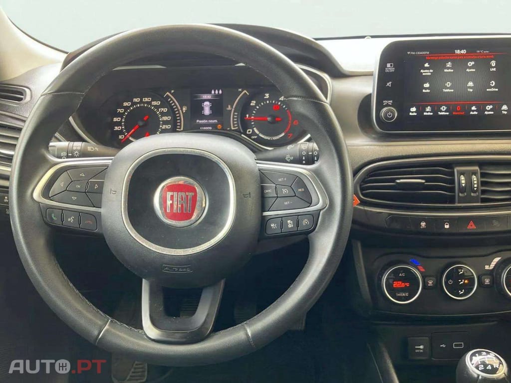 Fiat Tipo 1.3 M-Jet Lounge