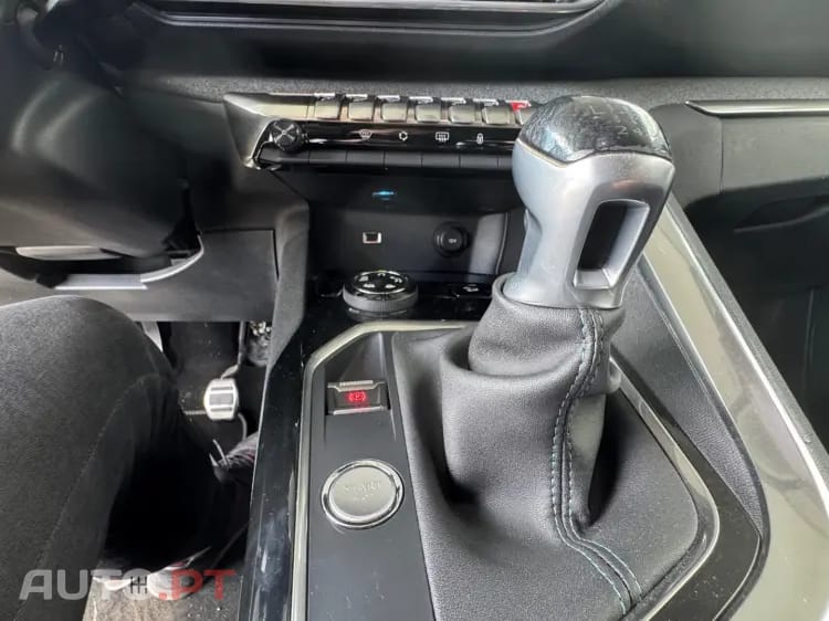 Peugeot 3008 2.0 BlueHDi Allure J18