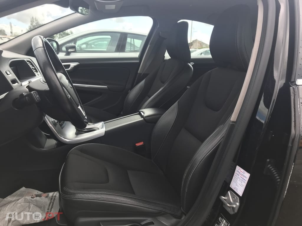 Volvo S60 2.0 D2 Kinetic Geartronic