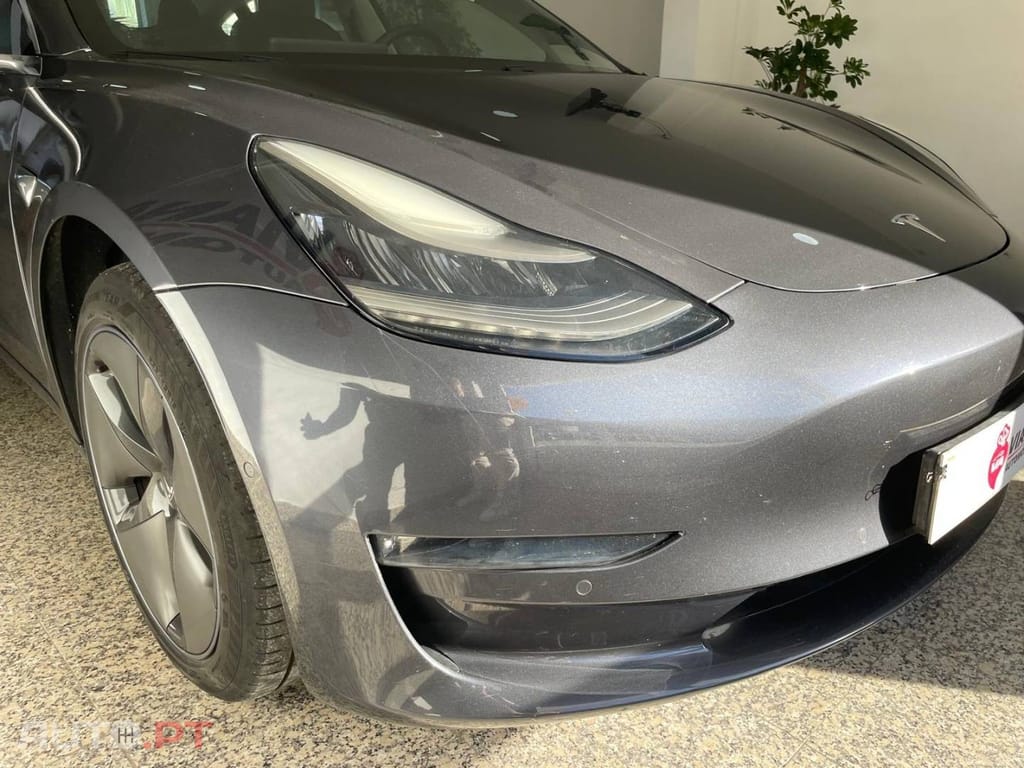 Tesla Model 3 Long Range AWD Dual Motor