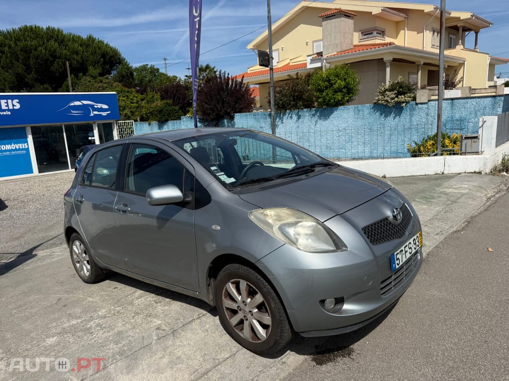 Toyota Yaris 1.0 VVT-i AC