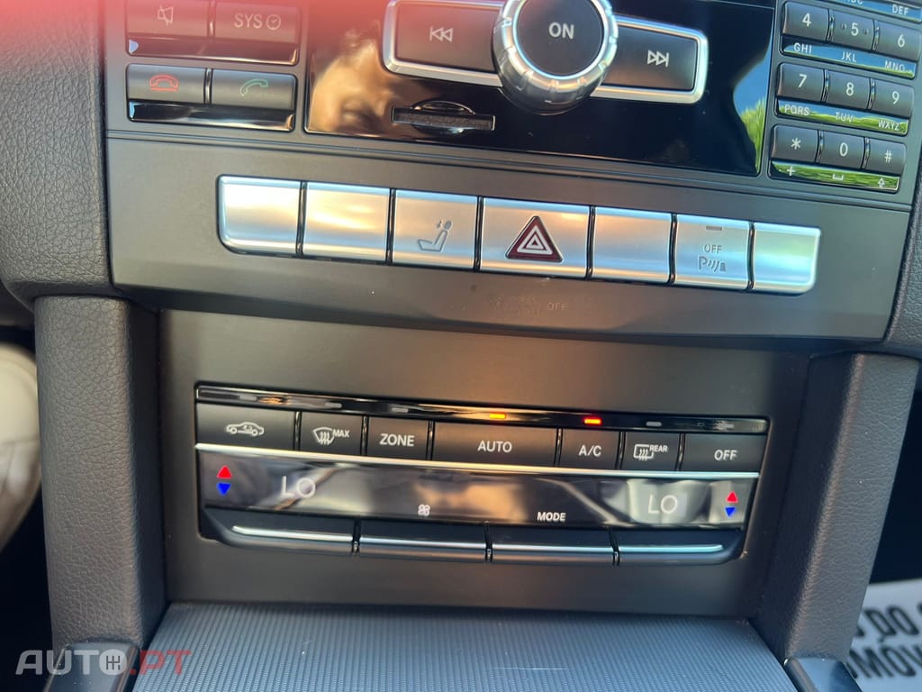 Mercedes-Benz E 300 BlueTEC Hybrid Avantgarde
