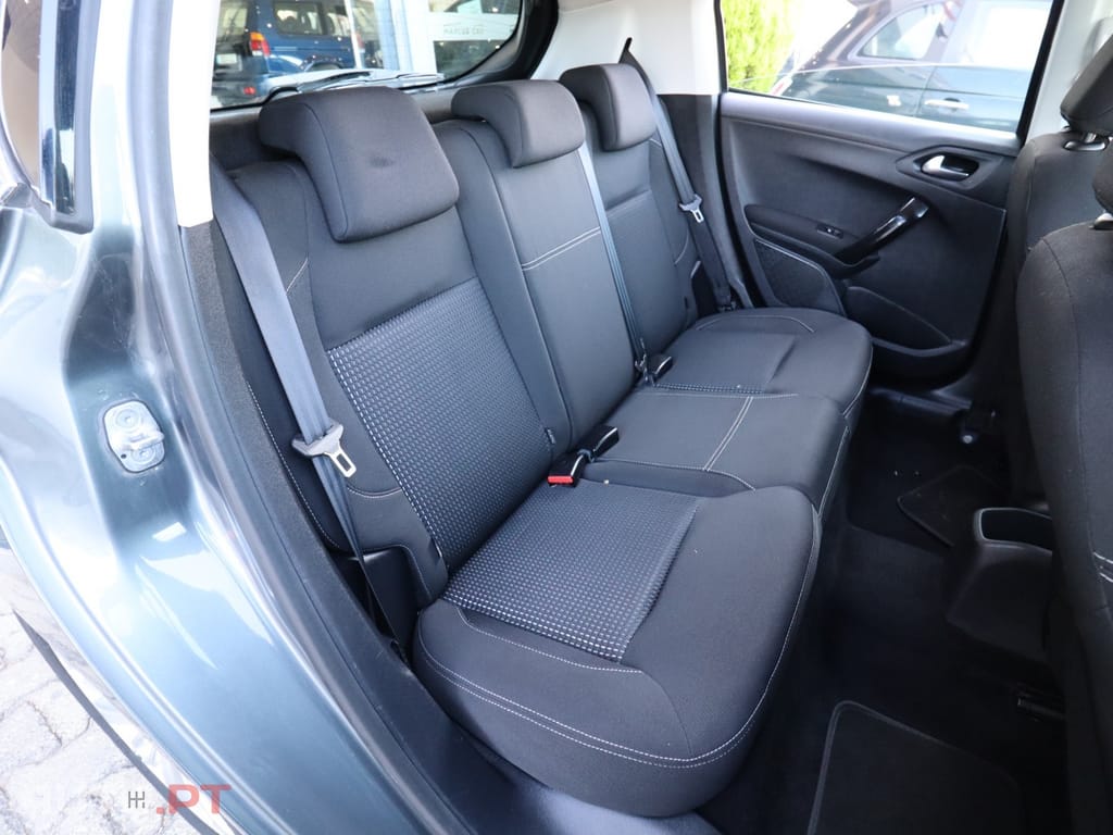 Peugeot 208 1.2 PureTech Active