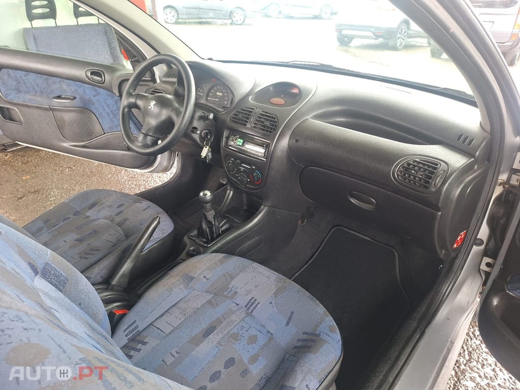 Peugeot 206 1.9 D XA