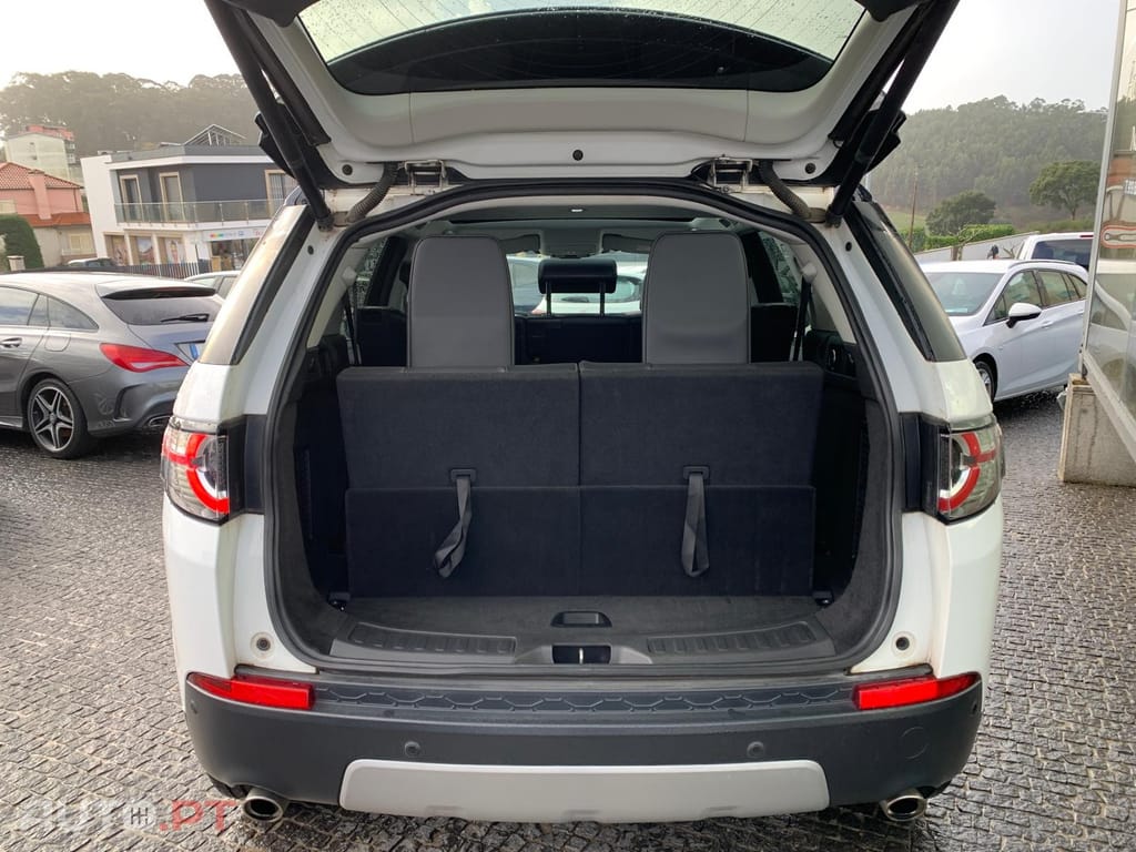 Land Rover Discovery Sport 2.0 TD4 HSE Luxury 7L Auto