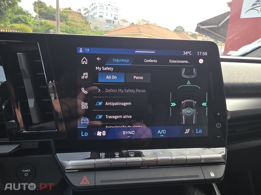 Renault Scénic 60 kWh Evolution