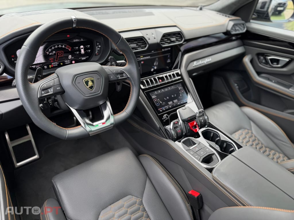 Lamborghini Urus 4.0 V8