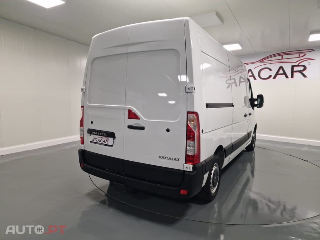 Renault Master 2.3 dCi L2H2 3.3T 130CV IVA DEDUTIVEL