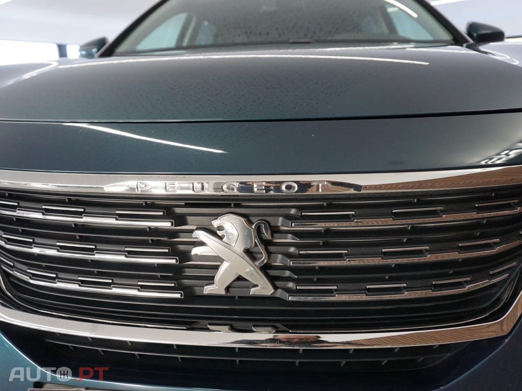 Peugeot 5008 1.2 PureTech Allure Grip Control